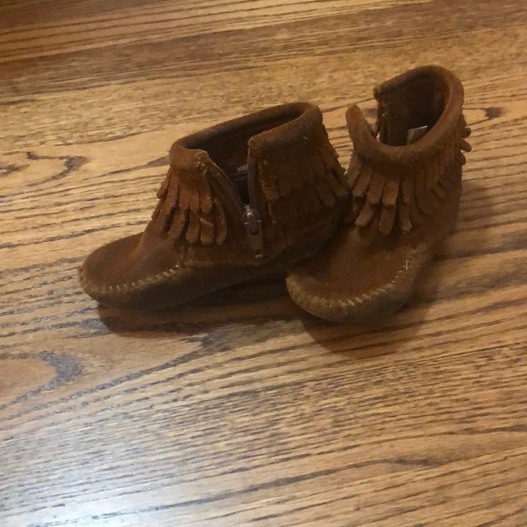 Minnetonka Other - Minnetonka fringe booties Minnetonka Other - Minnetonka fringe booties